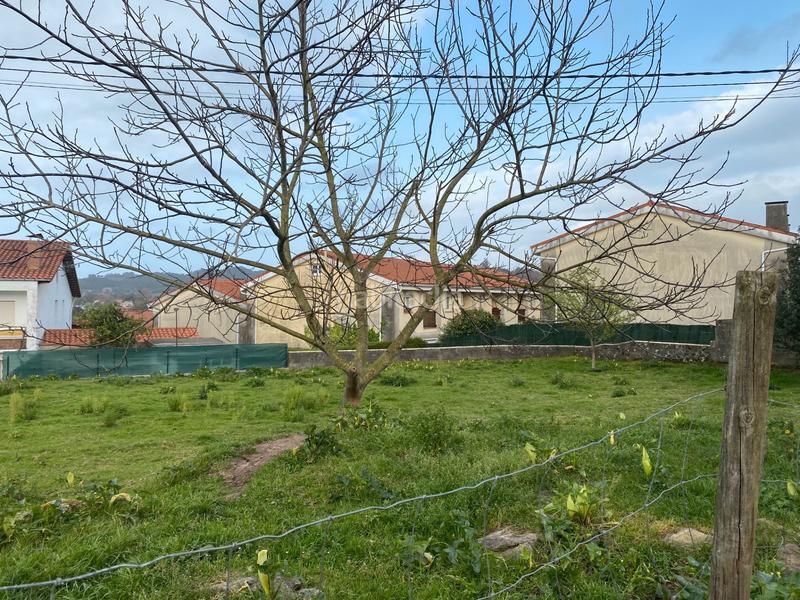 Foto adcdd139-b5f5-4098-aee7-4c8738aed807. Terrain résidentiel dans barrio la lastra 14 dans Oruña Piélagos
