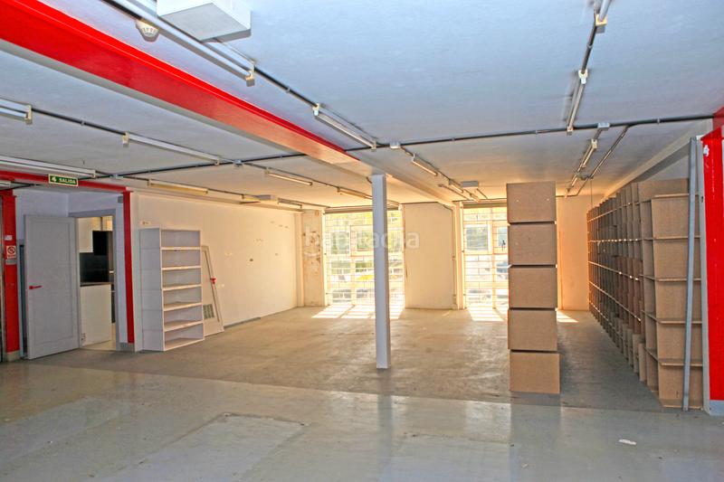 Foto 8ff98767-8cfb-4bc6-8db0-78ac2439a4b4. Bâtiment à usage industriel dans Cacicedo Camargo