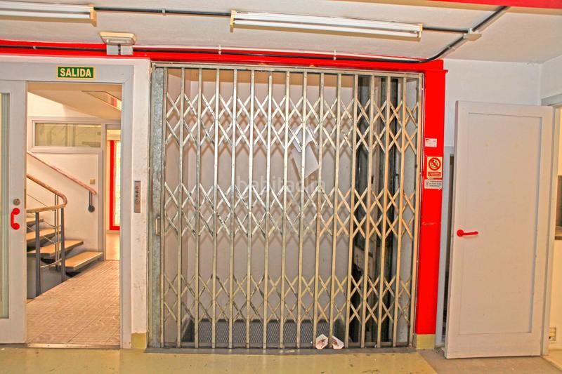 Foto b70b56e0-e629-4422-8ee0-2fb1231f9aa3. Bâtiment à usage industriel dans Cacicedo Camargo