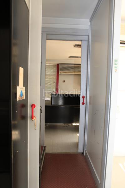 Foto b9fb907f-a994-435e-9c80-26617906572c. Bâtiment à usage industriel dans Cacicedo Camargo