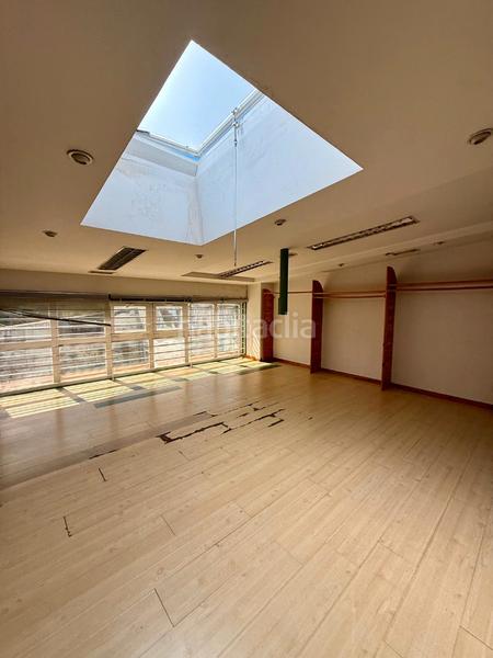 Foto c39ab631-94a2-4348-93d5-47d24857e857. Bâtiment à usage industriel dans Cacicedo Camargo