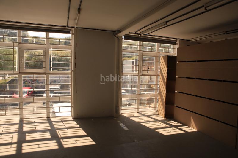 Foto e3be4926-958e-49e7-a066-aabe45b44a51. Bâtiment à usage industriel dans Cacicedo Camargo