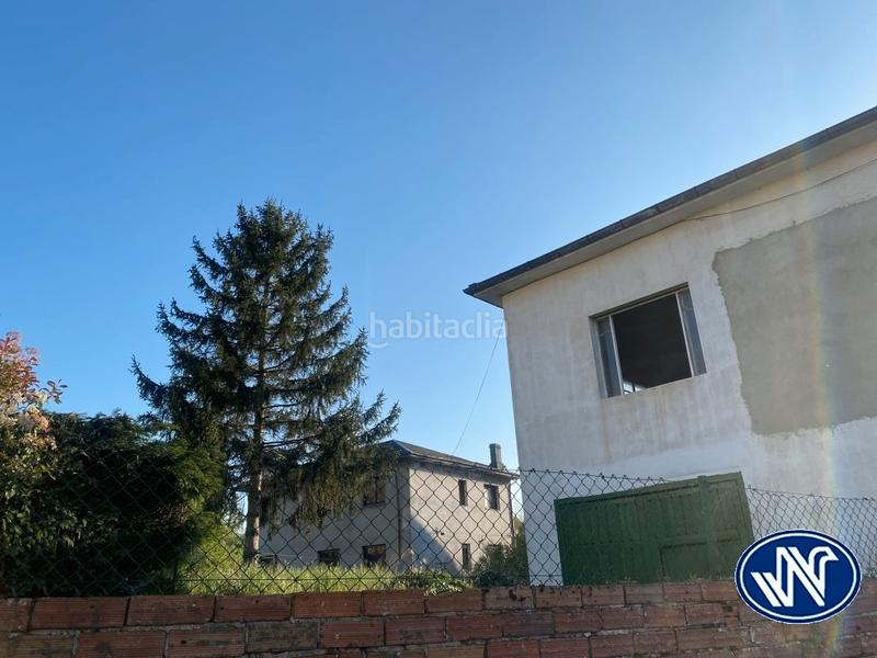 Foto 42c2fe31-486a-4515-bb6e-3d08b41f61de. Casa  individual con amplia parcela para reformar en Molledo