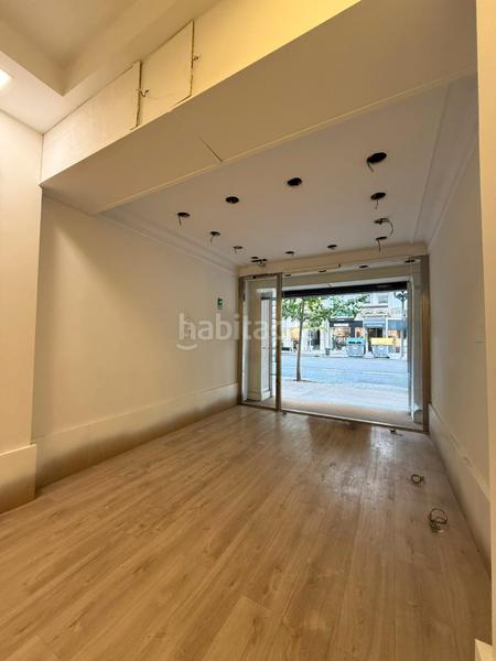 Foto 22dc8ffb-4009-4585-9b12-b8f0646ef7b1. Lloguer local comercial a calle calvo sotelo 17 a Santander