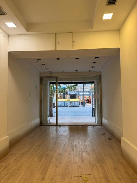 Foto 62a5a2d6-5dc2-4865-a0a4-b74ebe235fda. Rent business premise in calle calvo sotelo 17 in Santander