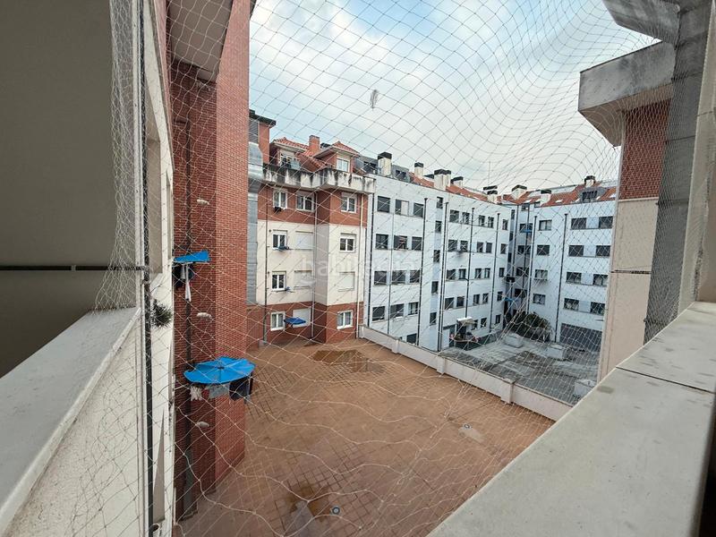 Foto 1ef5c484-1b5a-4cf8-bb5b-297bb9adf81c. Pis amb aparcament a Alisal - San Román Santander