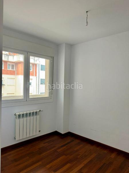 Foto 2039b50d-5e22-497c-85bf-ff7481094387. Pis amb aparcament a Alisal - San Román Santander