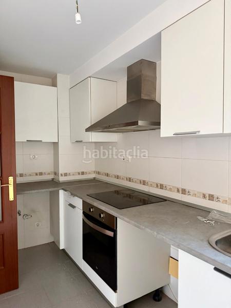 Foto 7ce296f2-add0-49e3-8c07-2ef7e5ff2fee. Pis amb aparcament a Alisal - San Román Santander