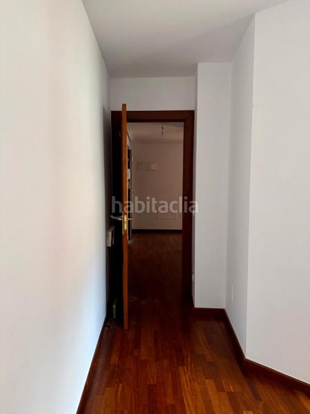 Foto c32585c0-f9f7-472a-871f-0452c4f82d7c. Pis amb aparcament a Alisal - San Román Santander