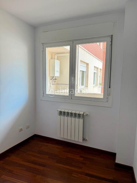 Foto d96301f1-a114-4d68-afa4-f50e7d33ee02. Pis amb aparcament a Alisal - San Román Santander