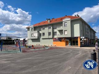 Autoparkplatz  Avenida de bilbao. Plaza de garaje y trastero en torrelavega