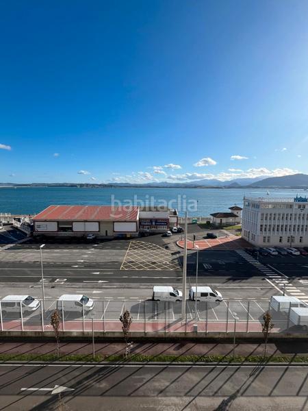 Foto 1b35836a-c7e0-4c23-90ac-2cf7ed36d073. Alquiler piso en calle antonio lópez 52 piso en el centro con preciosas vistas al mar en Santander