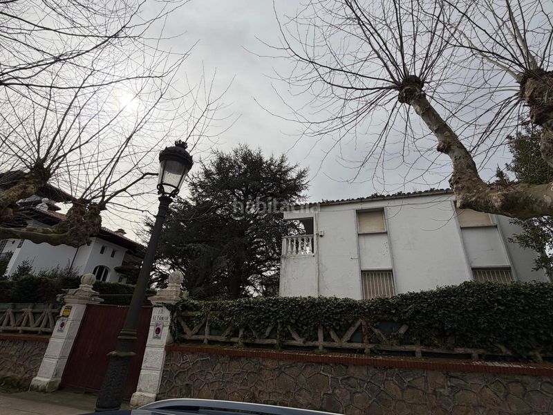 Foto 2729812a-4647-4884-9c23-5c67ee878cd6. Casa amb calefacció aparcament a El Sardinero Santander