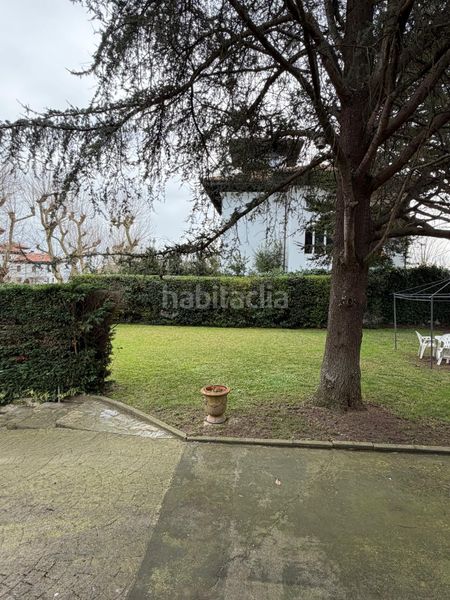 Foto 9b591925-c910-4403-8657-2bafee47aa1a. Casa amb calefacció aparcament a El Sardinero Santander