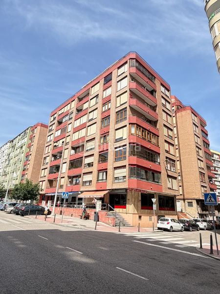 Foto 91fe6b38-7e29-4e4f-9253-0eac562124d5. Pis a calle alta 48 a Numancia - San Fernando Santander
