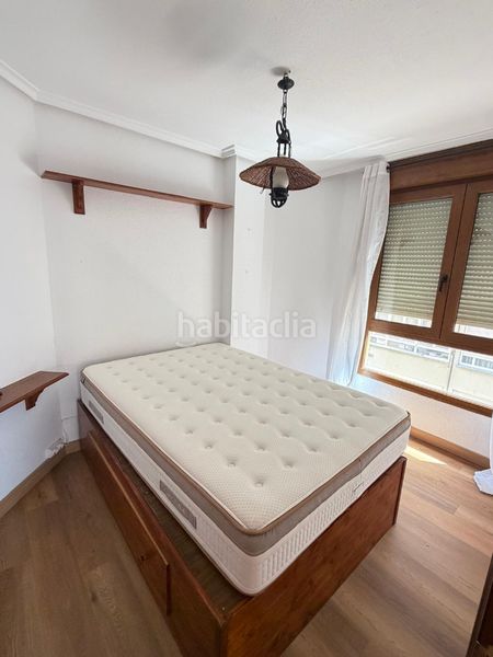 Foto bd37dffb-24fb-45dd-9cae-78b9abb24cd5. Pis a calle alta 48 a Numancia - San Fernando Santander