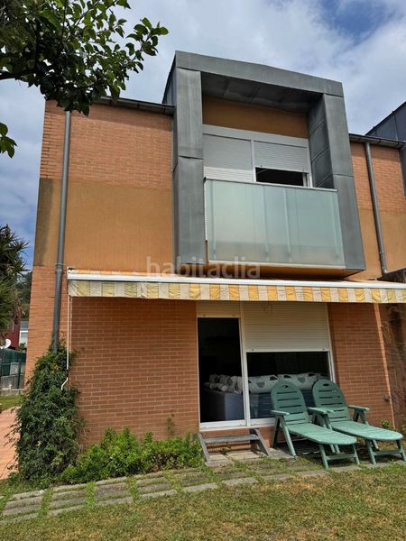 Foto b83d330d-443e-44fd-9124-f8da5dd2e4fe. Casa amb calefacció aparcament a Boo Piélagos