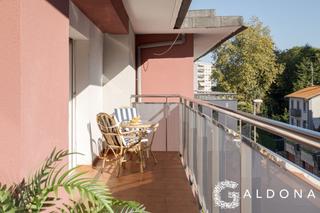 Etagenwohnung in Antiguo. Piso con terraza y jardín con vistas despejadas