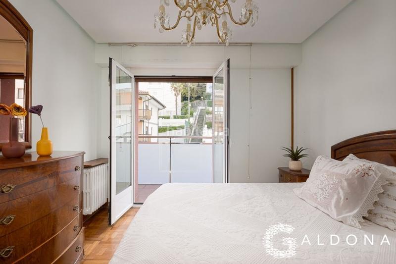 Foto 82347ba1-2854-41bd-bdd9-c46144b545fe. Pis amb calefacció aparcament a Antiguo Donostia - San Sebastián