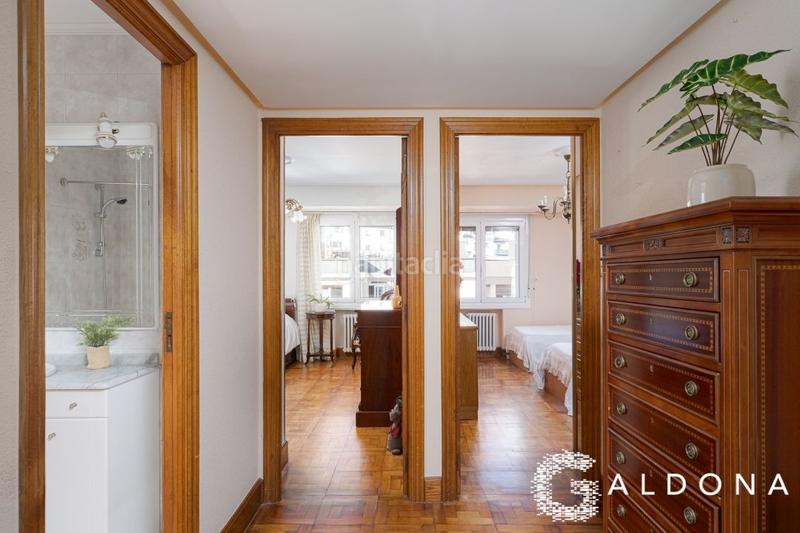 Foto a7c04b21-f183-4e76-9b3c-9b0e448de60f. Pis amb calefacció aparcament a Antiguo Donostia - San Sebastián