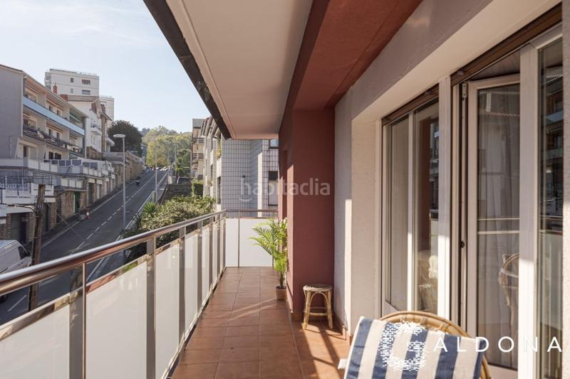 Foto c6b4c92f-1304-42e3-b633-bb6b5ee53f7e. Pis amb calefacció aparcament a Antiguo Donostia - San Sebastián