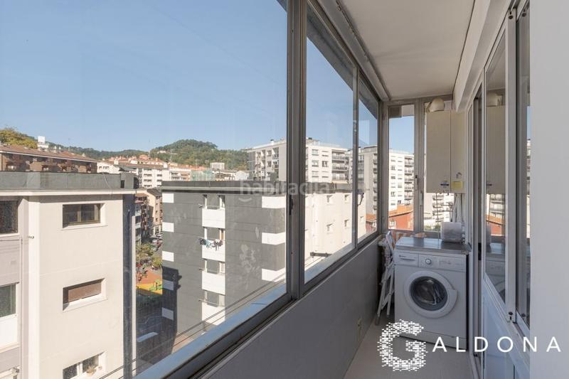 Foto f0735b58-557b-4f77-98c8-af9ae659d26d. Pis amb calefacció aparcament a Antiguo Donostia - San Sebastián