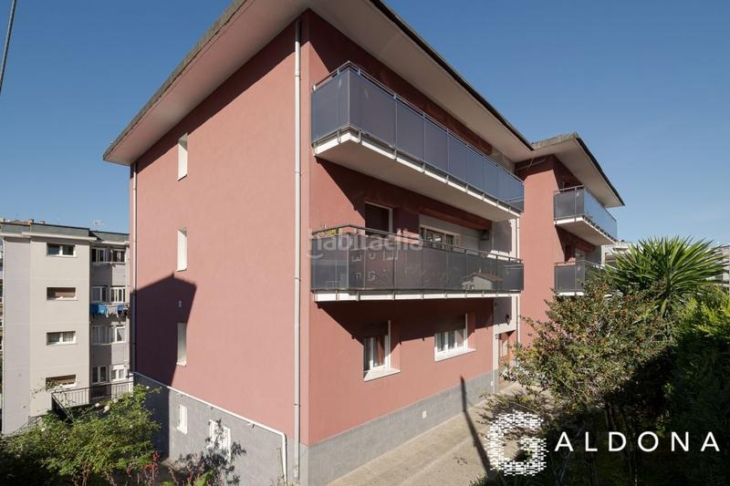 Foto f3309966-2e59-4ac0-9cc5-ea41ad820b1e. Pis amb calefacció aparcament a Antiguo Donostia - San Sebastián