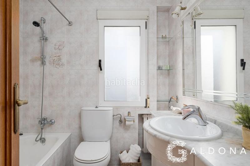 Foto f3655682-5d6d-429a-9bd6-a1212bd29426. Pis amb calefacció aparcament a Antiguo Donostia - San Sebastián