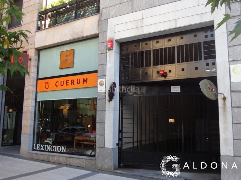 Foto f4538191-5457-40ec-b55c-da1351f3f358. Autoparkplatz in Antiguo Donostia - San Sebastián