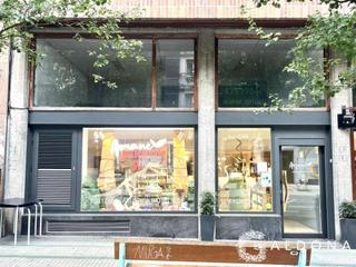 Locale commerciale in Hernani. Oficina en centro urbano de hernani