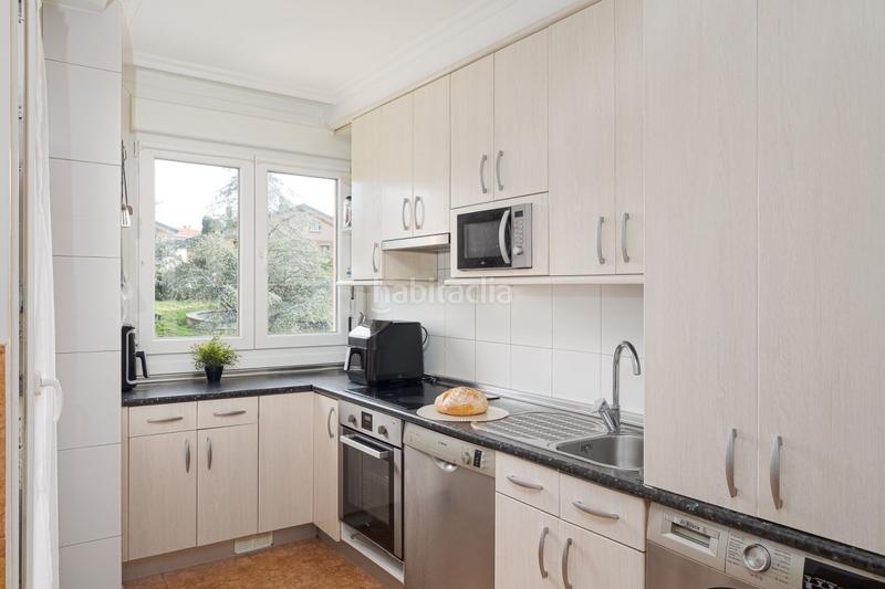 Foto 8d17ac5a-71a5-4e95-85c4-c078cafeddb1. Appartamento con riscaldamento parcheggio in Intxaurrondo Donostia - San Sebastián