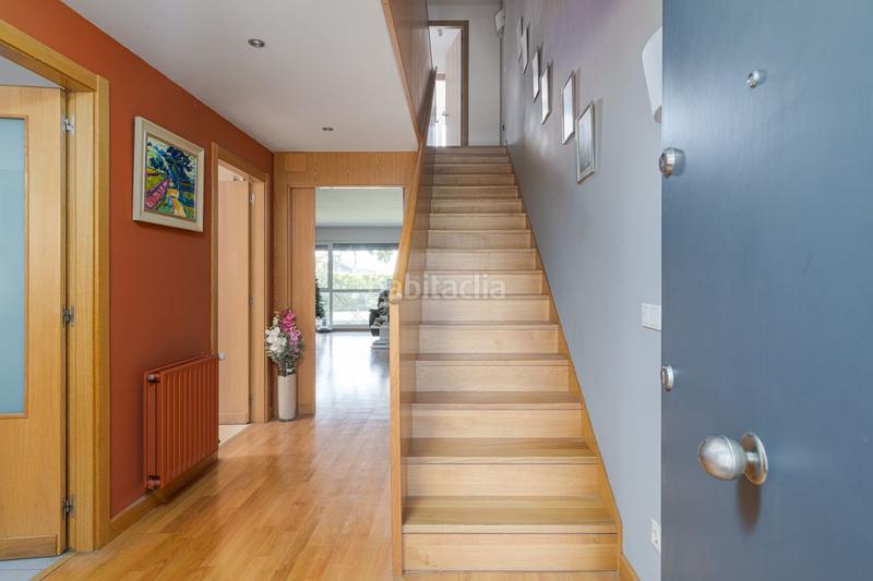 Foto 3c91d9c1-8934-4ab0-9741-8a0c014a499b. Semi detached house with heating parking pool in Iza