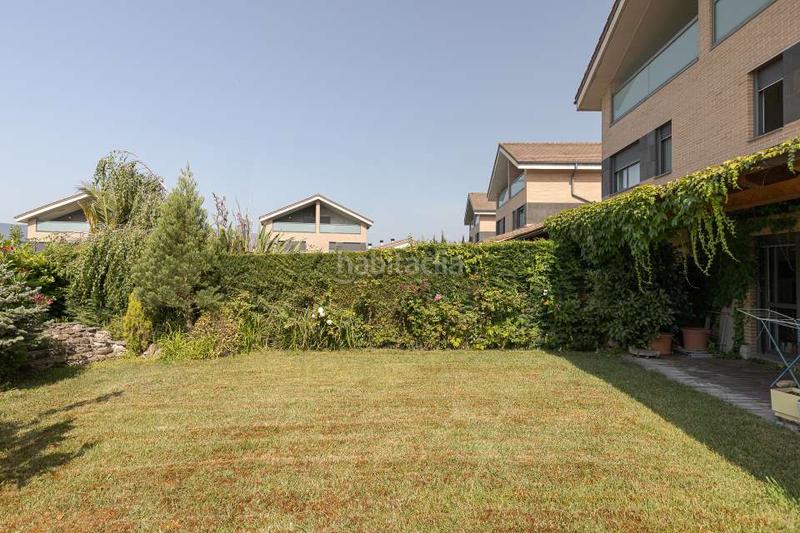 Foto 4e08b13a-bd47-4d93-8961-a7b69788bdc8. Semi detached house with heating parking pool in Iza