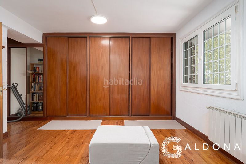 Foto f241658e-7f5d-4887-854c-5415cb1860ae. Casa amb calefacció aparcament a Pasaia