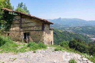 Bauernhof  Beasainmendi auzoa auzoa. Espectacular parcela con caserío y vistas despejadas a aralar