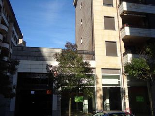 Autoparkplatz in Antonio Gaztañeta Kalea/ Antonio Arzak