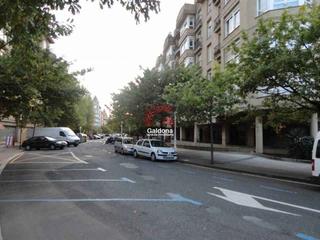 Location Parking voiture  De ondarreta ibilbidea. Raya de garaje de alquiler en ondarreta