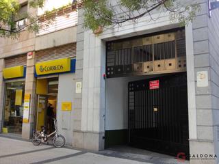 Aparcament cotxe  Tolosa hiribidea txapaldegui gaztañeta/lekuona. En venta raya de garaje en benta berri  el antiguo.