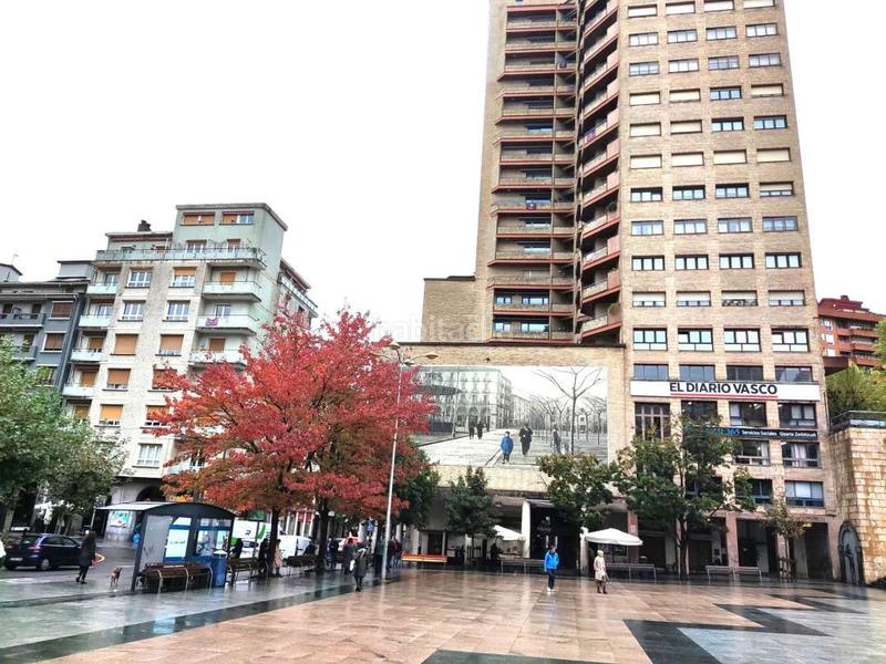Foto b55610e0-e8ae-4fde-92c0-e43cbe5772f5. Edifici a Eibar