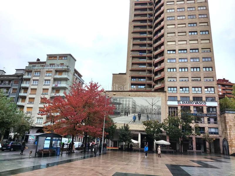 Foto c208a806-449a-4c1b-a528-2df47b147219. Edifici a Eibar