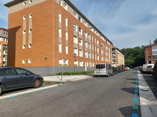 Parking voiture  Louis-l bonaparte plaza