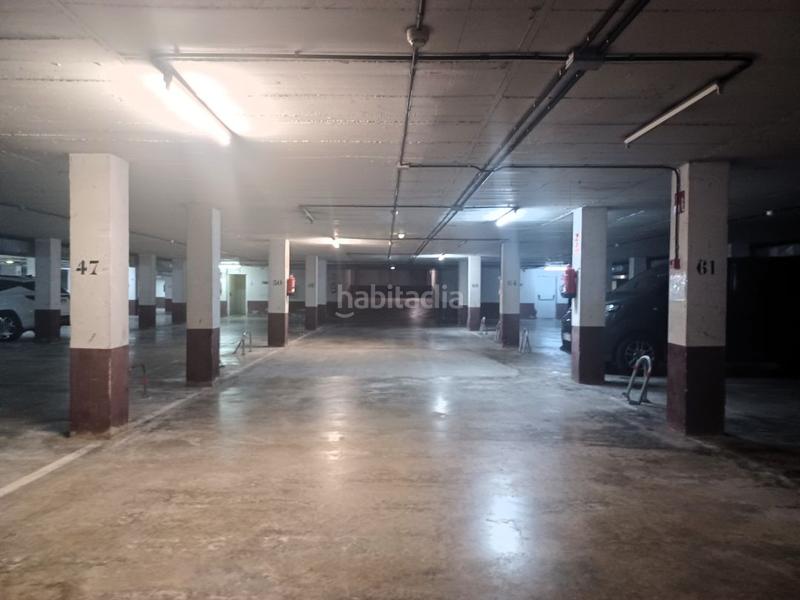 Foto 2479da71-04af-4d2d-a856-3fcaad8807cf. Parking voiture dans Ibaeta Donostia - San Sebastián