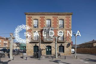 Casa  Avenida de la paz. Casona en el centro de casalarreina  la rioja.