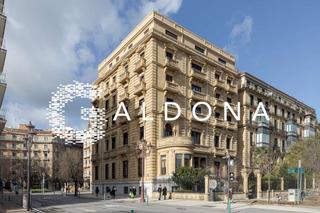 Alquiler Oficina  Prim kalea. Amplia oficina céntrica en edificio señorial del área romántica