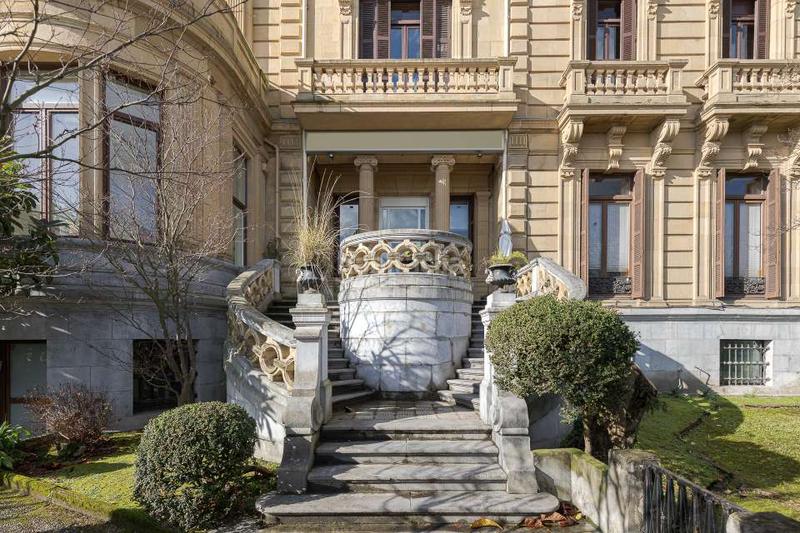 Foto 622d3352-bfb2-496f-89f6-c53d1d80dc91. Miete büro mit heizung in Área Romántica Donostia - San Sebastián