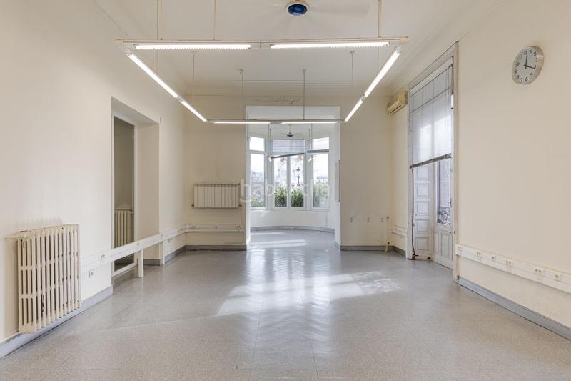 Foto efa01213-33ba-4c77-8438-b8c401b80284. Miete büro mit heizung in Área Romántica Donostia - San Sebastián