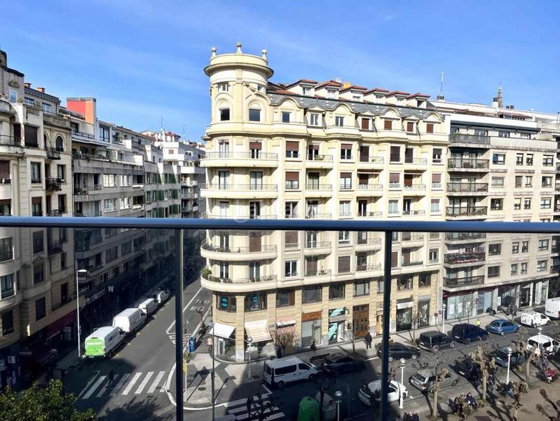 Foto f76bca26-5f40-466f-9993-8b5ae2fb5286. Pis amb calefacció a Gros Donostia - San Sebastián