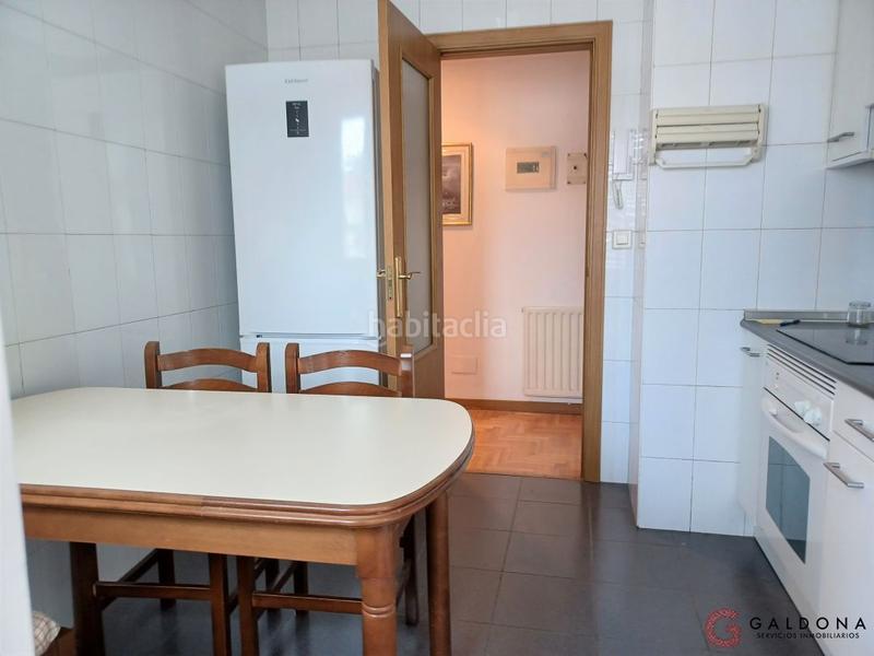 Foto 18d0333f-f3c3-494e-b77d-423cbcd0435c. Location appartement avec chauffage parking dans Antiguo Donostia - San Sebastián