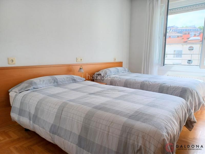 Foto 608475c2-0f0d-48f7-83f3-d969c5dfbb9d. Location appartement avec chauffage parking dans Antiguo Donostia - San Sebastián