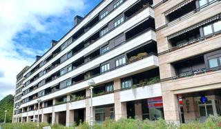 Lloguer Pis  Tolosa hiribidea. Piso de alquiler temporal para estudiantes de 3 habitaciones en